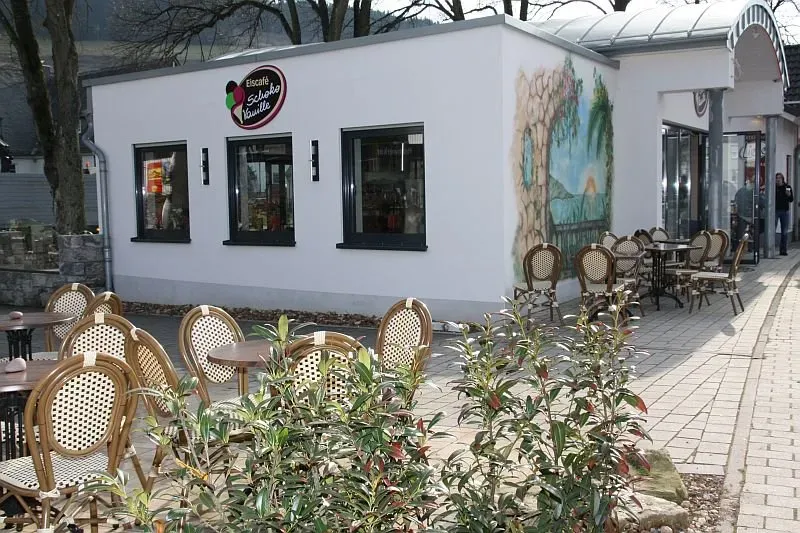 BookNoFees: Heladería – Eiscafé Schoko-Vanille – Bestwig – Eiscafé Schoko-Vanille, foto 1