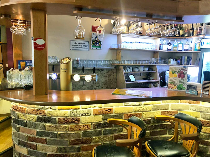 BookNoFees: Restaurante – U Houmra – Prague – El Houmra, foto 1
