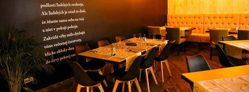BookNoFees: Restaurante – Jedna Báseň – Bratislava – Un poema, foto 1