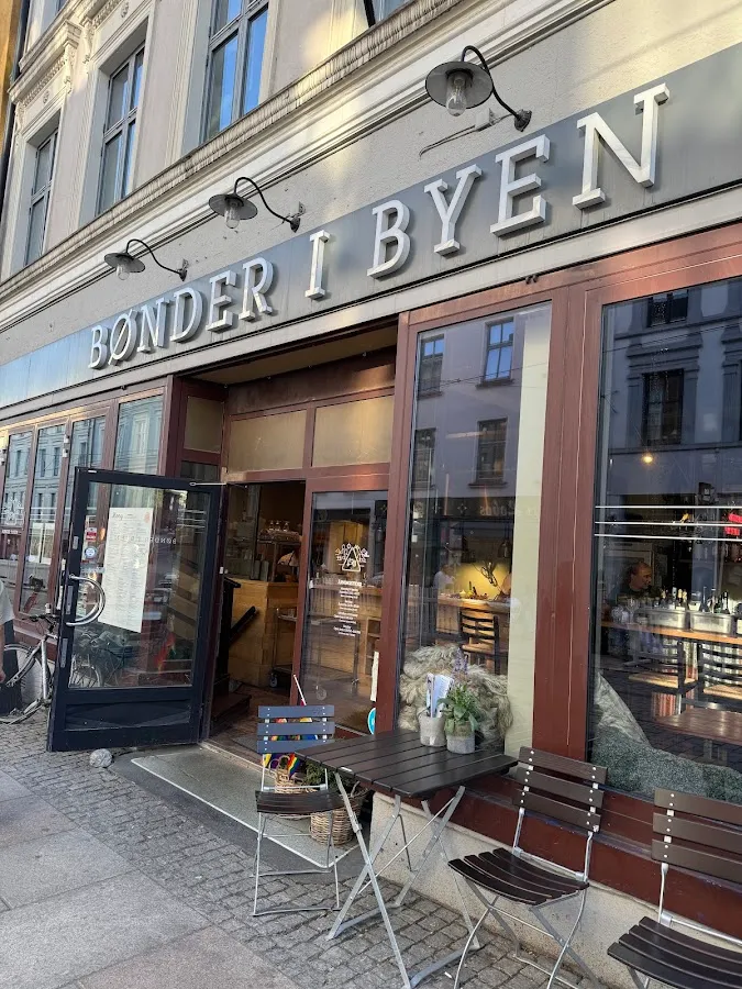 BookNoFees: Restaurante – Bønder i byen – Oslo – Campesinos en la ciudad, foto 1