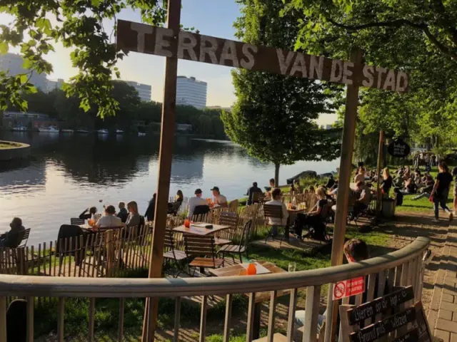 BookNoFees: Restaurante – Lokaal van de Stad – Amsterdam – Local de la ciudad, foto 2