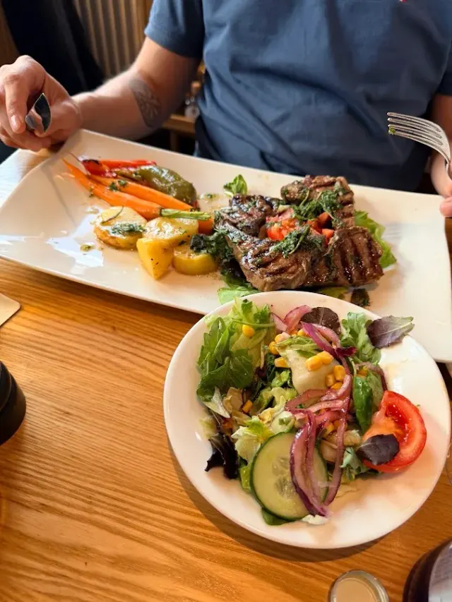 BookNoFees: Restaurante – Ristorante da Filippo – Olsberg – Restaurante Da Filippo, foto 2
