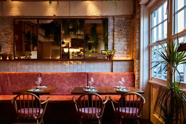 BookNoFees: Carmel, London