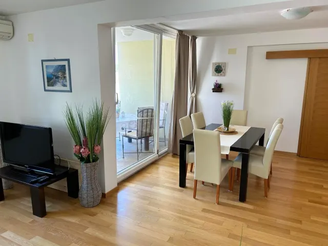 BookNoFees: Departamento David – Biograd na Moru