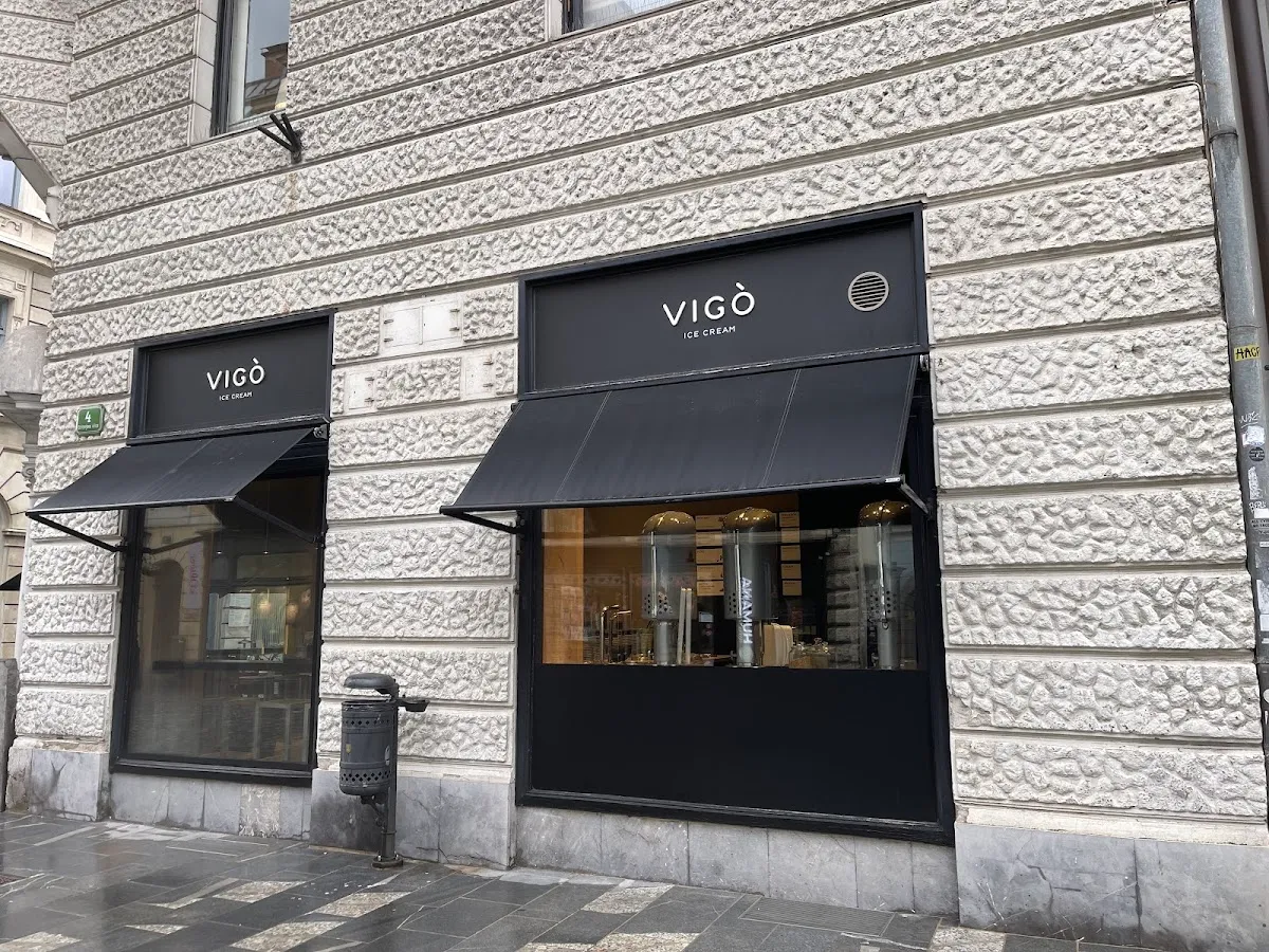 BookNoFees: Cafetería – Vigò – Ljubljana – Vigò, foto 1