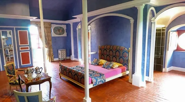BookNoFees: Castillo de la Servayrie – Suite Las Cuatro Estaciones – Mouret