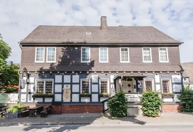 BookNoFees: Restaurante – Landhotel Sauerländer Hof – Eslohe-Wenholthausen – Hotel rural Sauerländer Hof, foto 2