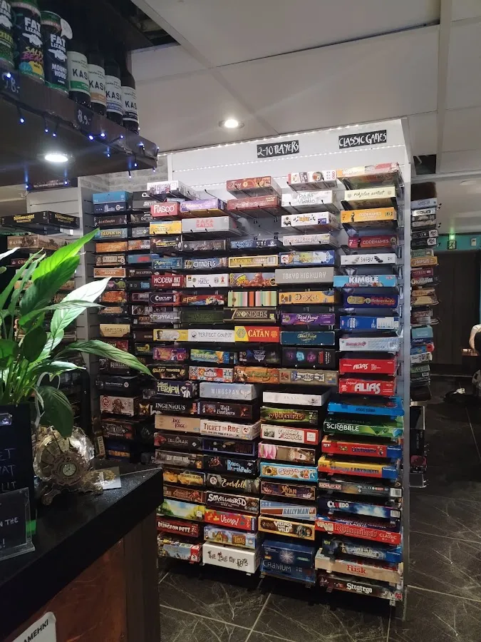 BookNoFees: Cafetería – Café Boardgame – Helsinki – Café Boardgame, foto 1