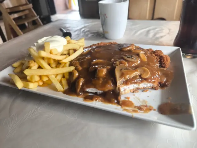 BookNoFees: Restaurante – Eichengrill & Bierpub – Datteln – Asador de roble y cervecería, foto 3