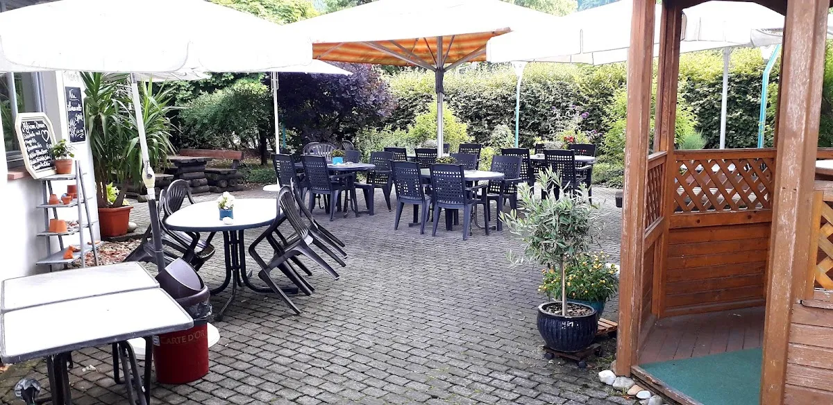 BookNoFees: Restaurante – Café und Konditorei Deimel – Olsberg – Café y pastelería Deimel, foto 1