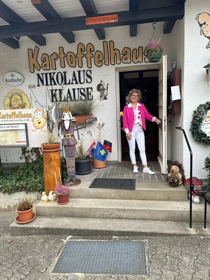BookNoFees: Restaurante – Zur Nikolaus Klause — Das Kleine Kartoffelhaus – Olsberg – Zur Nikolaus Klause — Das Kleine Kartoffelhaus, foto 1