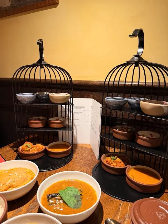 BookNoFees: Restaurante – Darjeeling Express – London – Darjeeling Express, foto 2