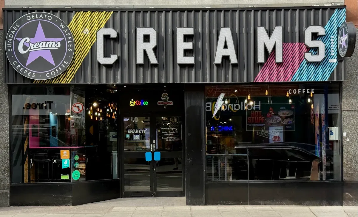 BookNoFees: Heladería – Creams – London – Cremas, foto 1