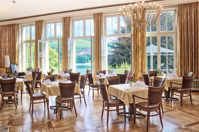 BookNoFees: Restaurante – Welcome Hotel Meschede/Hennesee – Meschede – Welcome Hotel Meschede/Hennesee, foto 2