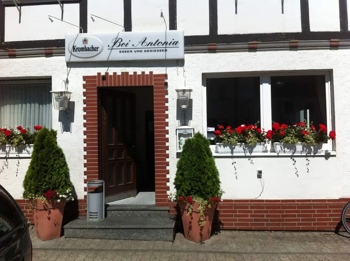 BookNoFees: Restaurante – Bei Antonia — Essen u. Genießen – Olsberg – En casa de Antonia — Comer y disfrutar, foto 1