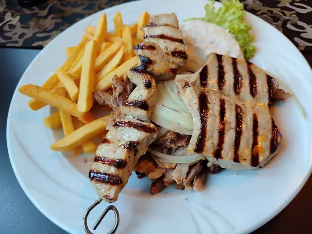 BookNoFees: Restaurante – Athen Gaststätte – Lüdenscheid – Restaurante Atenas, foto 3