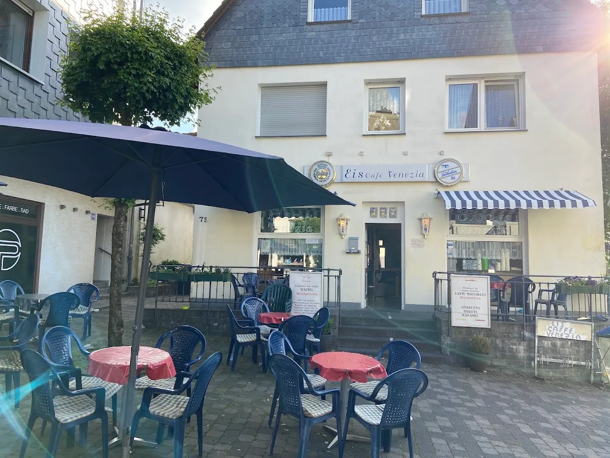 BookNoFees: Restaurante – Eiscafé Venezia – Breckerfeld – Eiscafé Venecia, foto 1