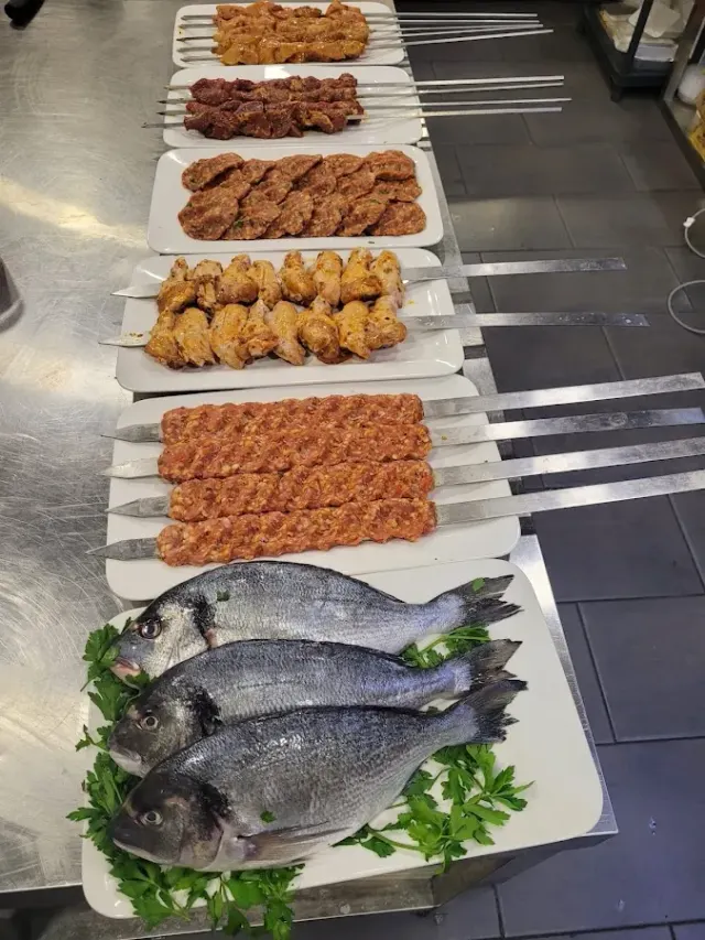 BookNoFees: Restaurante – Kapadokya Holzkohlegrill – Waltrop – Kapadokya Parrilla de leña, foto 3