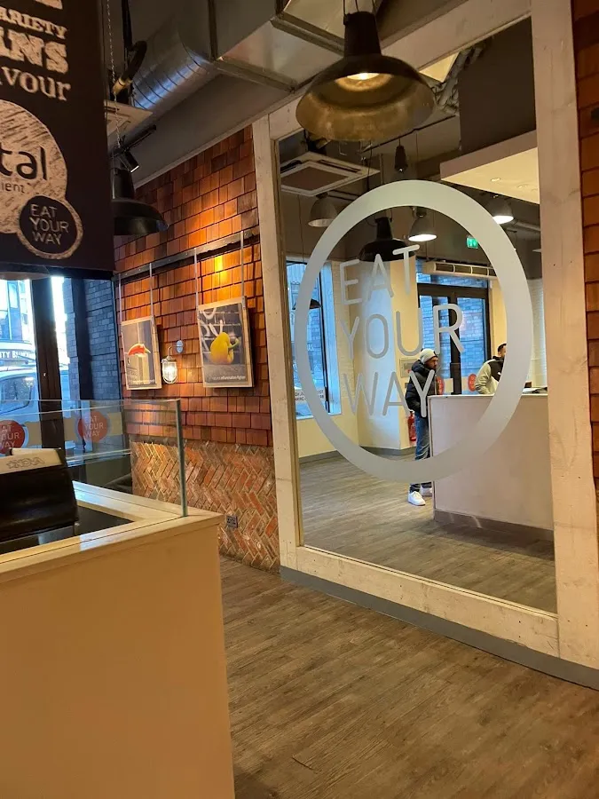 BookNoFees: Cafetería – Cafe Victoria – London – Cafe Victoria, foto 1